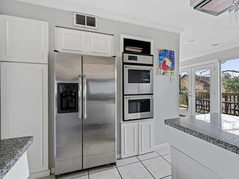 8211 Katy Fwy #44 — Photo 4