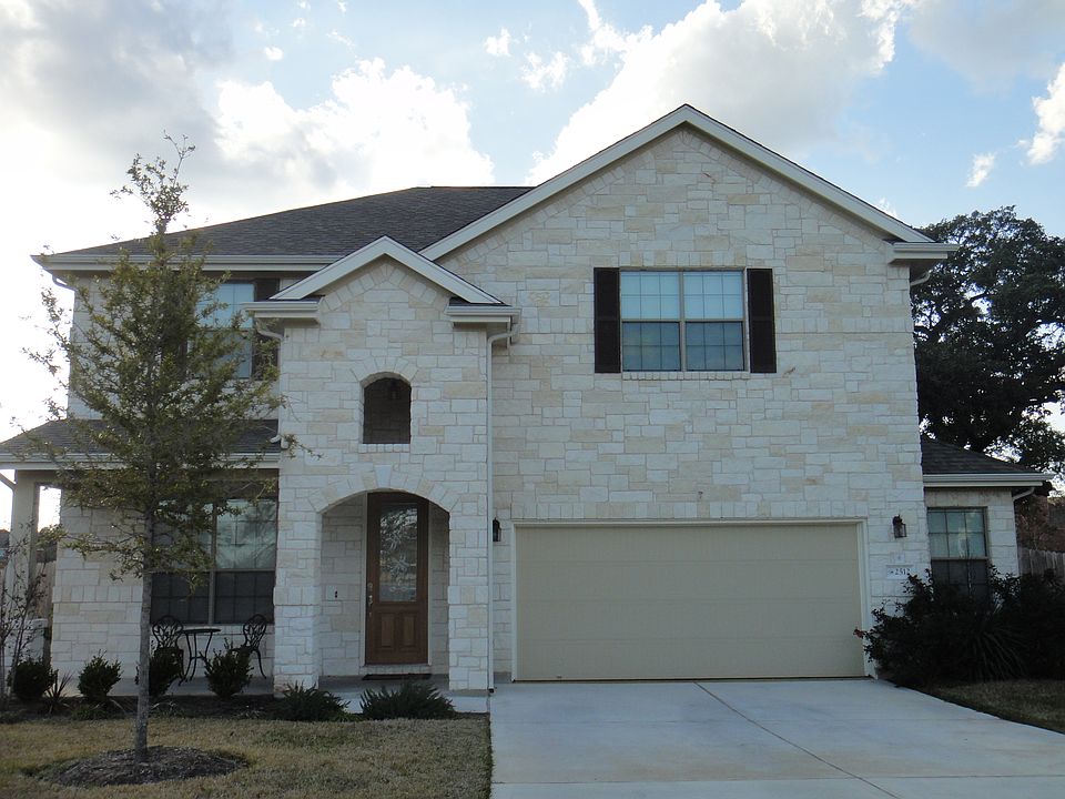 1st image of 2512 Salorn Way
