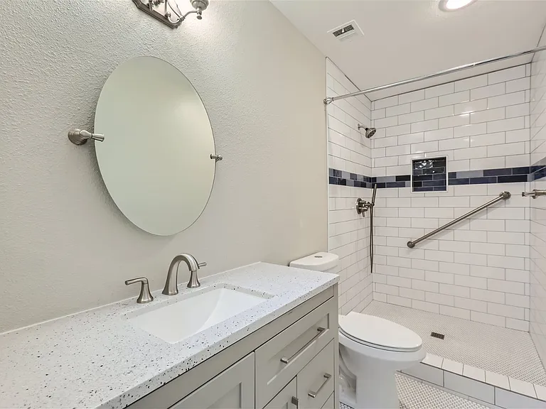 8725 E Valley View Rd — Photo 11