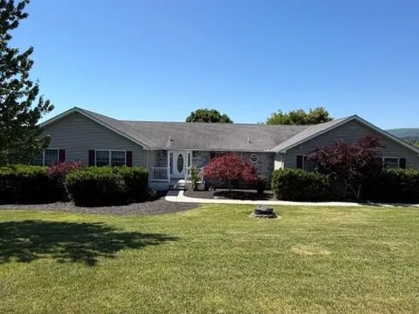 302 Prado Way, Berkeley Springs, WV 25411