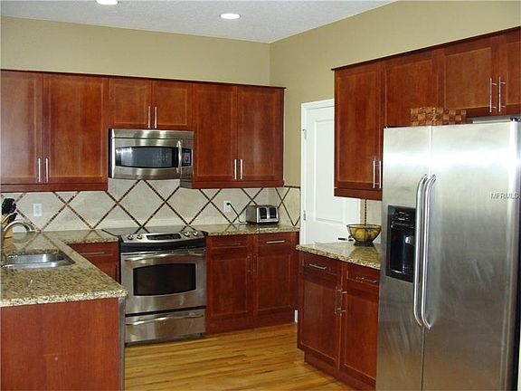 3rd image of 1617 Wilson Ave