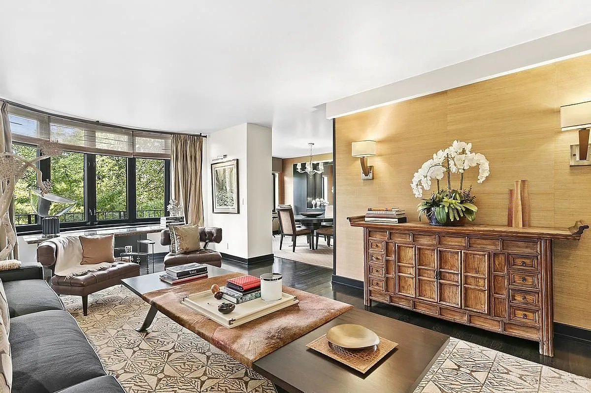 222 Riverside Dr #4A photo 1