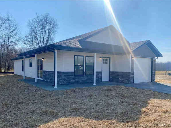 1201 Woodland Avenue, Scottsburg, IN 47170