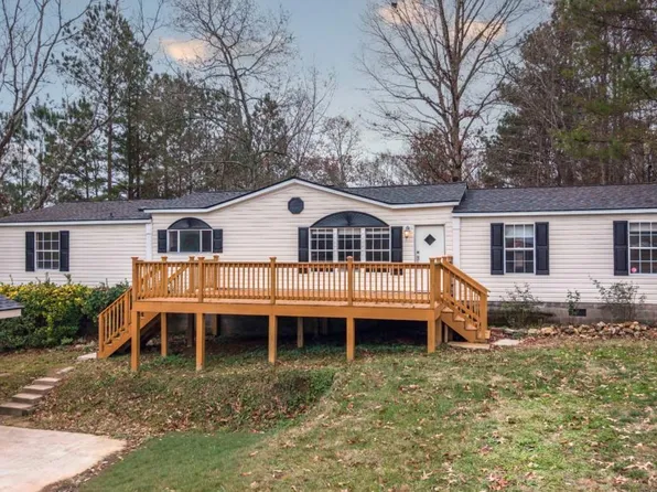 28 Dogwood Ln NW, Cartersville, GA 30121