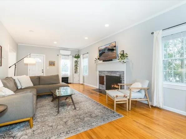 144 Park Ave, Hanover Twp., NJ 07981