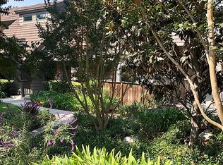 2438 Creswell Ln, Costa Mesa, CA 92627