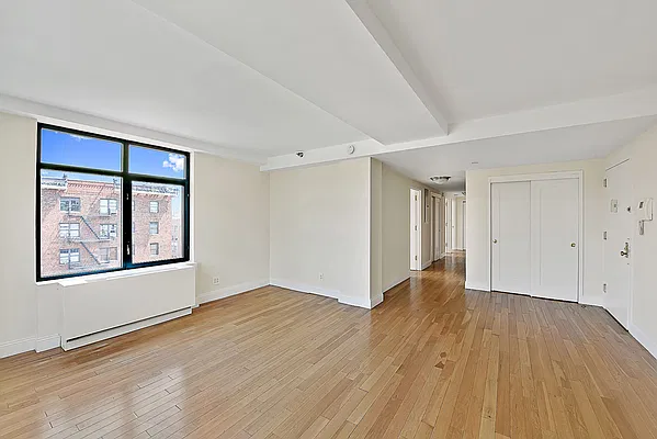 Rented by Julia B Fee Sotheby's International Realty | media 6