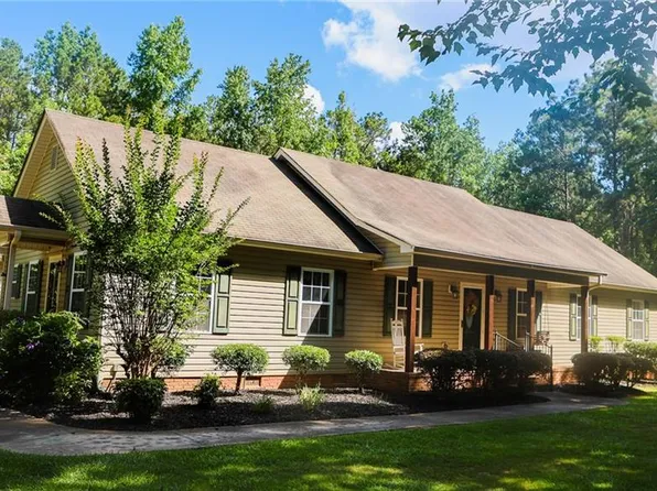 1665 Jackson Lake Rd, Mansfield, GA 30055