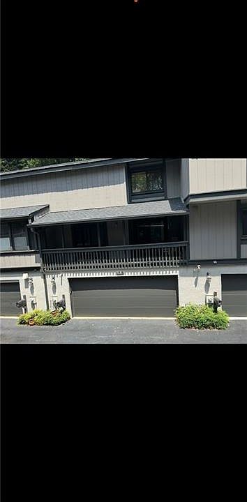 1st image of 3056 Balearic Dr SE
