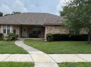 331 W Nolte St, Seguin, TX 78155
