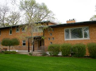 5010 Woodrow Ave, McHenry, IL 60051