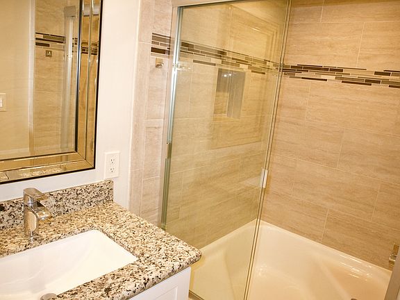 5th image of 3864 W 242nd St