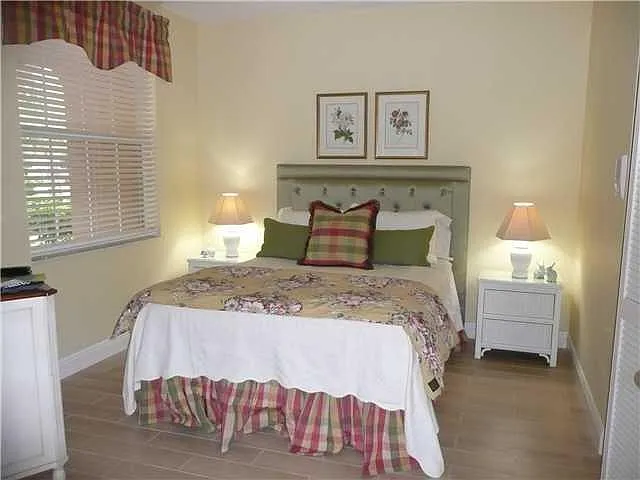 124 Legendary Cir — Photo 11