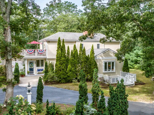 183 Old Mill Road, Marstons Mills, MA 02648