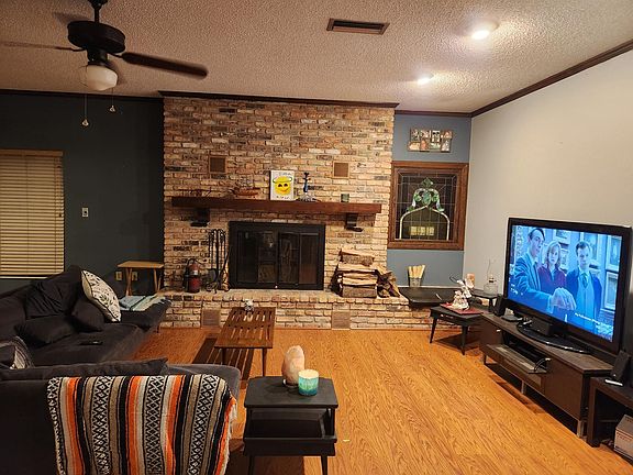 3rd image of 1208 Lake Shore Blvd
