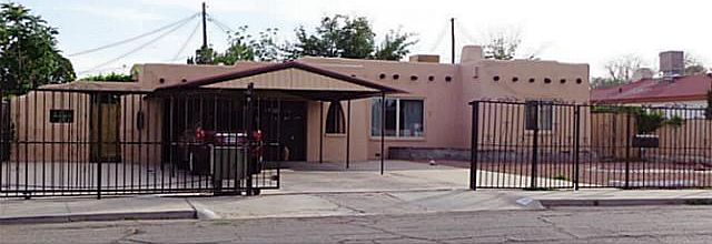 1st image of 10 Half Moon Dr