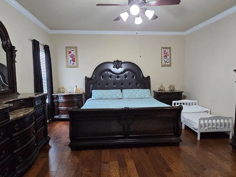 10111 Bitternut Hickory Ln — Photo 9