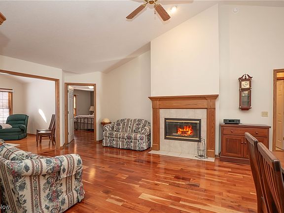 4th image of 9042 Canal Pl NW