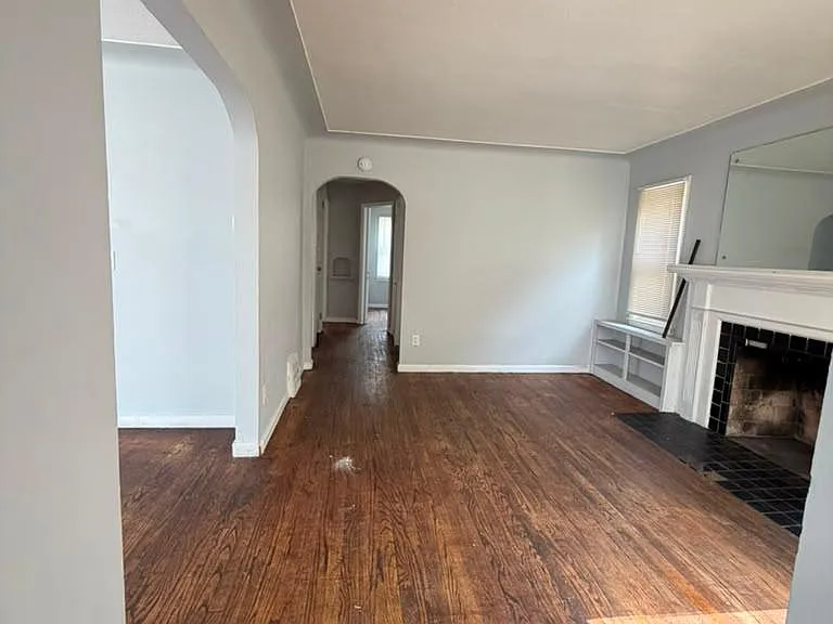9406 Sorrento St — Photo 5
