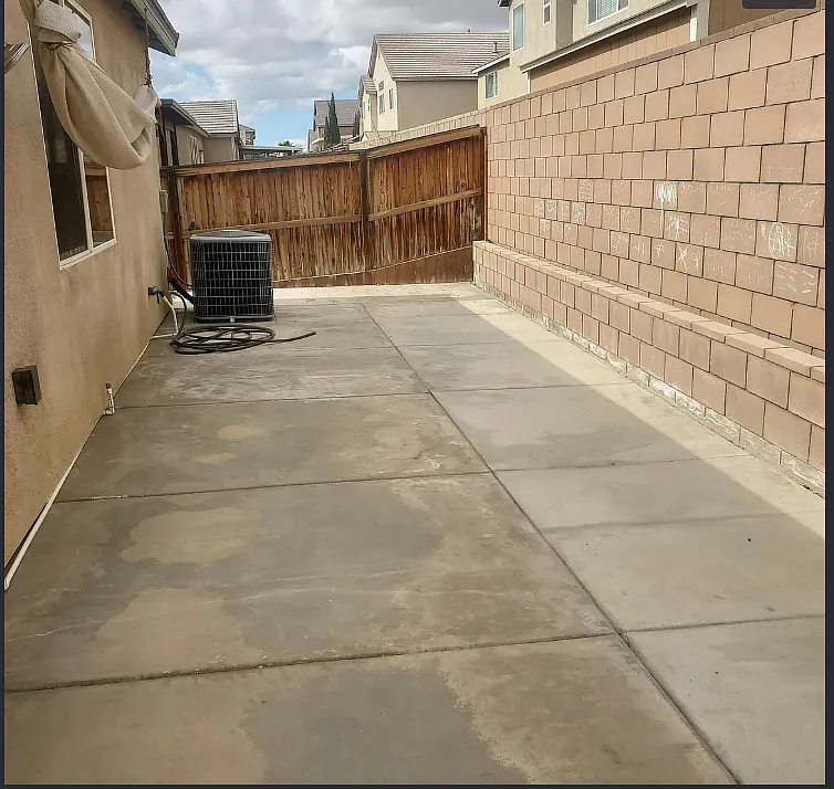 4 bed, 2160 sqft, $3,000 — Photo 3