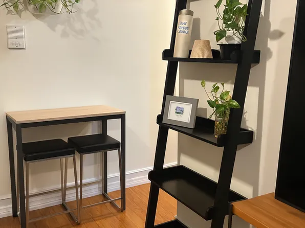 35 Eastern Parkway image 9 of 18