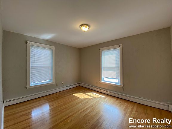 5th image of 352 Allston St #3