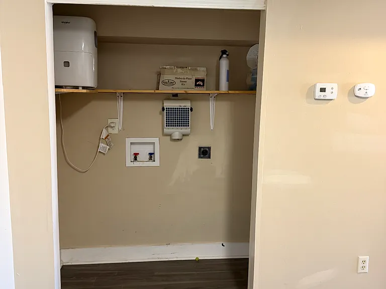 100 Rockcastle St #4 — Photo 8