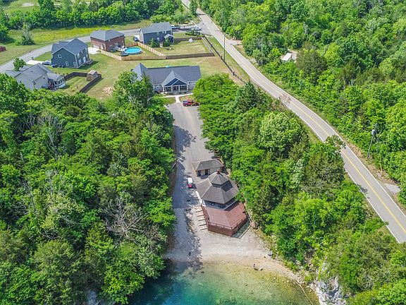 4th image of 7802 Lake Mountain Ln