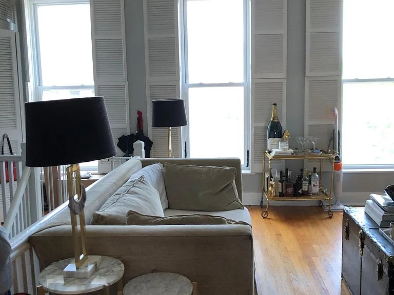 423 W Armitage Ave #2 — Photo 5