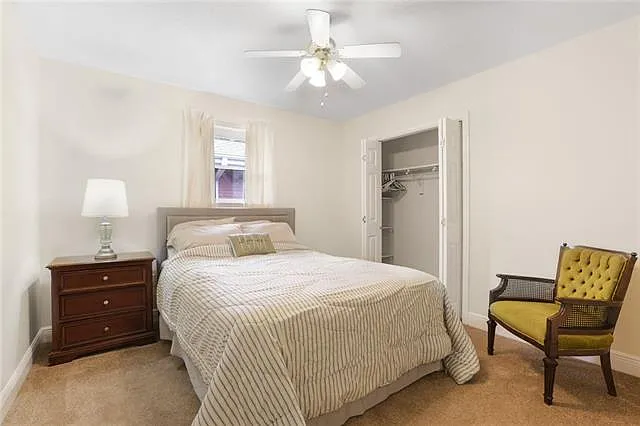 2704 Taft Park — Photo 12