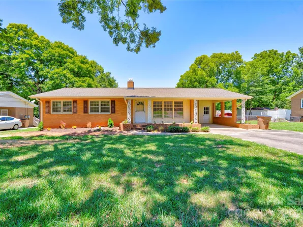 1547 Hilltop Dr, Shelby, NC 28150