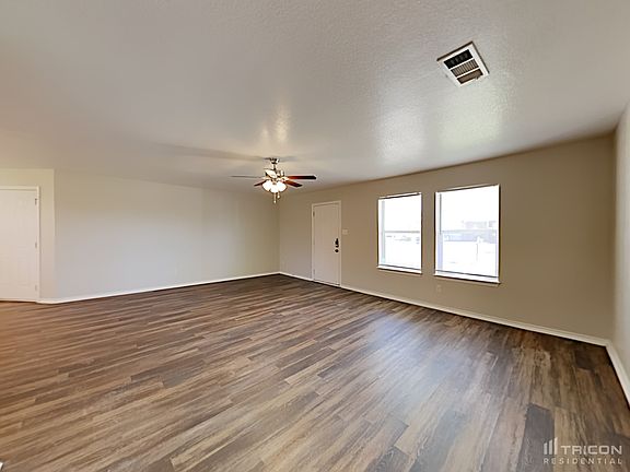 5th image of 306 Kathy Ln