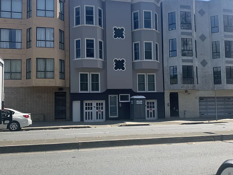 1325 Lincoln Way #2 — Photo 25