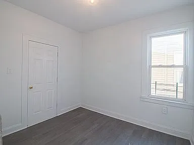 93 21st St #3 — Photo 12