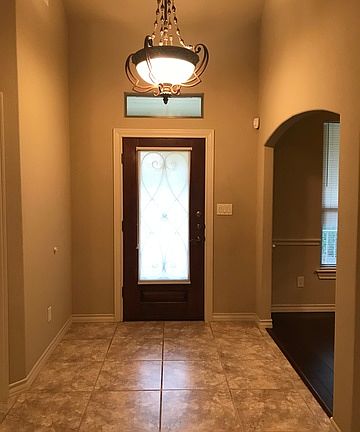 3rd image of 18518 Emerald Forest Dr
