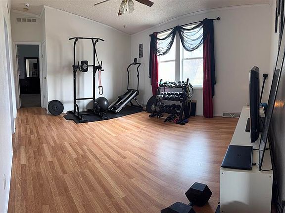4th image of 2605 Park Avenue