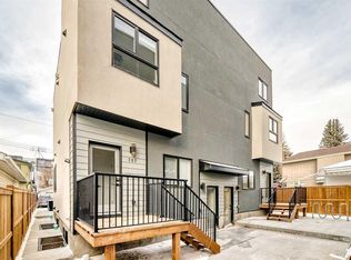 1729 E 31st St SW #201, Calgary, AB T3C1N2