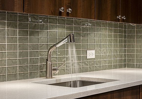 5th image of 303 10th Ave APT 2B