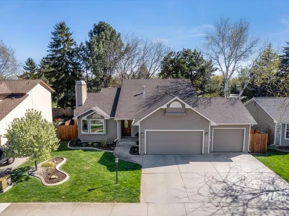 8365 W Pomona Ct, Boise, ID 83704