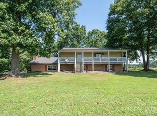 1540 Lindsey Ln, Conover, NC 28613