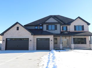 18931 Wedgewood Ct, Mokena, IL 60448