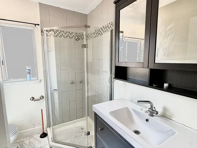 845 E Meadow Ave — Photo 5