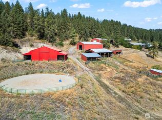 1497A Pritchard Rd N, Evans, WA 99126