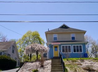 38 High St, Northampton, MA 01062