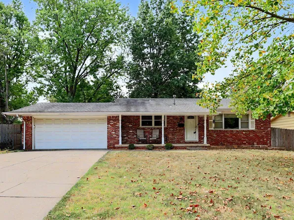 10233 W Binter Ave, Wichita, KS 67212