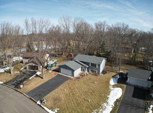 419 Schilling Cir NW, Forest Lake, MN 55025