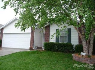 1611 E Adams St, Springfield, MO 65803