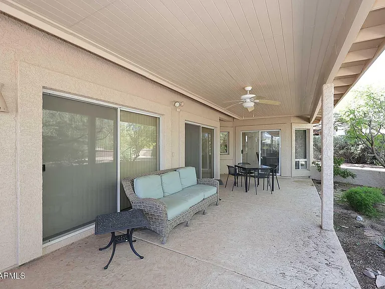 18510 E Leather Ln — Photo 33