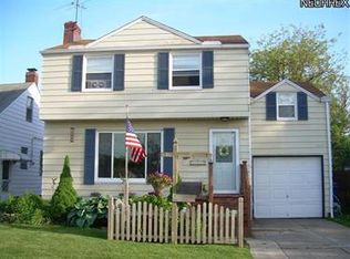 1315 Dartmoor Ave, Parma, OH