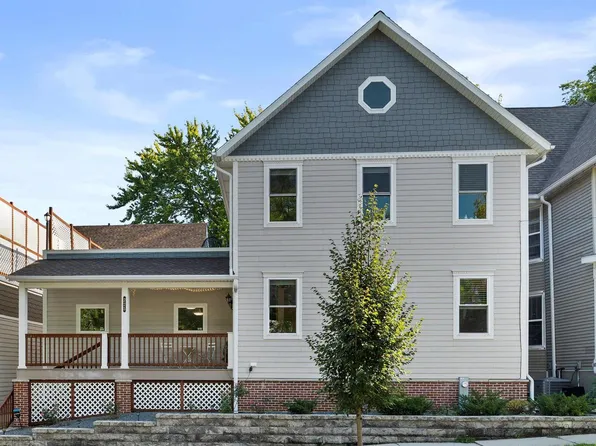 225 East Lloyd STREET, Milwaukee, WI 53212